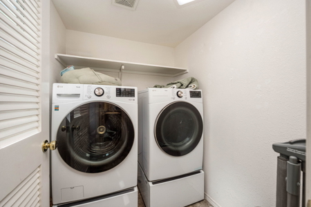 Home for Sale in Legends West Neighborhood of Las Cruces, NM - image 17