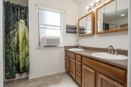 Home for Sale in Legends West Neighborhood of Las Cruces, NM - image 21