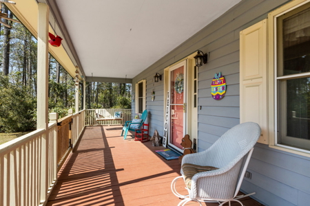 Peaceful Living Minutes to Beaufort - image 44