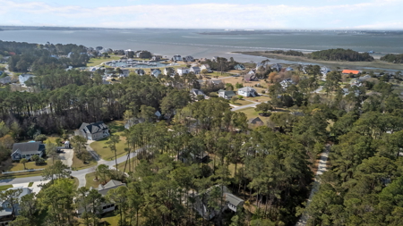 Peaceful Living Minutes to Beaufort - image 47