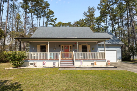 Peaceful Living Minutes to Beaufort - image 3