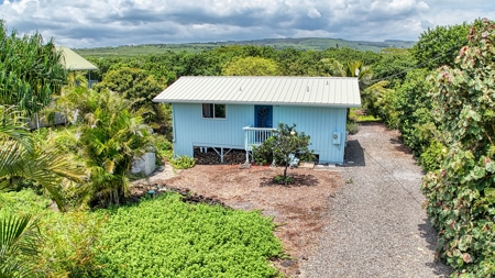Organic Hawaiʻi mini farm with lush food forest and cozy 1BR home - image 25