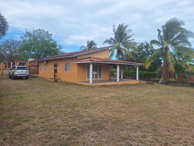 Spacious Home in Chame | 870 m² in Gated Community w/ Social area - image 1