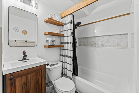 Charming Cape Cod in Reedsburg WI - image 23