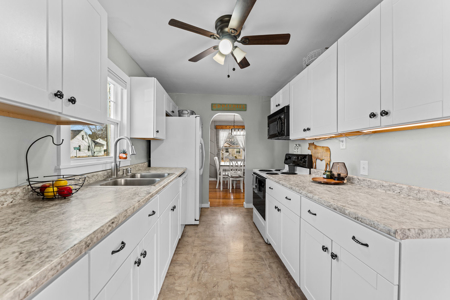 Charming Cape Cod in Reedsburg WI - image 12
