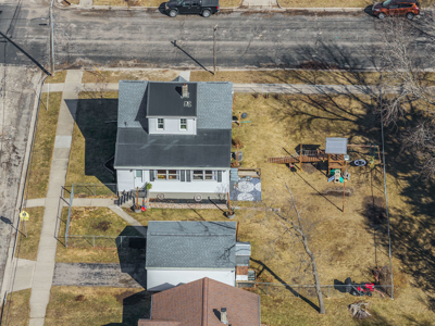 Charming Cape Cod in Reedsburg WI - image 45