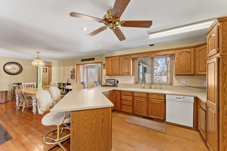 Private 14-Acre Retreat in Markesan WI - image 11