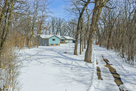 Private 14-Acre Retreat in Markesan WI - image 41