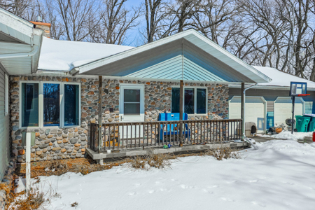 Private 14-Acre Retreat in Markesan WI - image 2