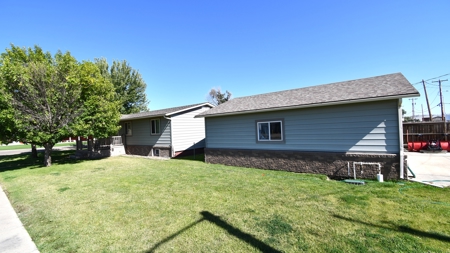 4 Bedrooms 2 Bath 2016 sq Ft Home in Glendive For Sale - image 18