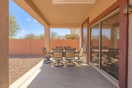 Gated Living with Fast Access to US-60, Loop 202, and the Entire - image 15