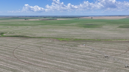 Mega Irrigated Farm in Central South Dakota - image 45