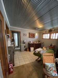 Spacious 3 Bed 2 Bath with Tons of Character! - image 37