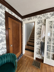 Spacious 3 Bed 2 Bath with Tons of Character! - image 15