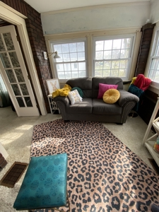 Spacious 3 Bed 2 Bath with Tons of Character! - image 11