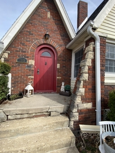 Spacious 3 Bed 2 Bath with Tons of Character! - image 3