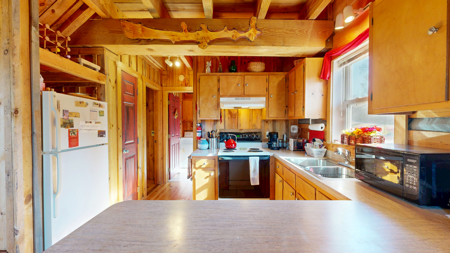 Fully Furnished Cabin For Sale in Meadows of Dan, Virginia - image 8
