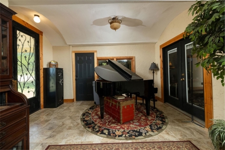74-Acre Ranch w/ Lakes & Luxury Home in Bowie TX - image 23