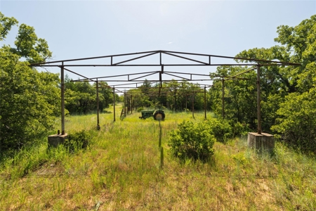 74-Acre Ranch w/ Lakes & Luxury Home in Bowie TX - image 29