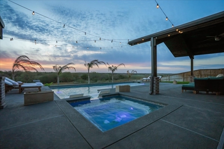 Country Lake Living in Jim Wells , Sandia, Texas - image 45