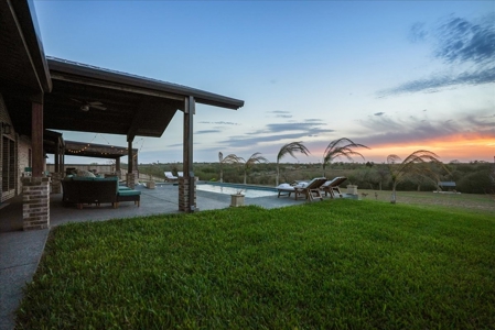 Country Lake Living in Jim Wells , Sandia, Texas - image 47