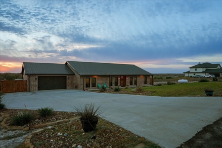 Country Lake Living in Jim Wells , Sandia, Texas - image 7