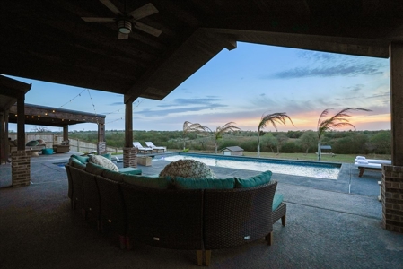 Country Lake Living in Jim Wells , Sandia, Texas - image 44