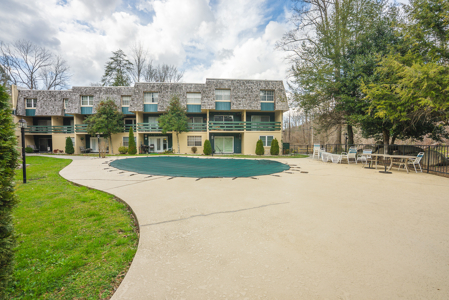 Condo for sale in Gatlinburg Tennessee!  Mountain Vacation Rental - image 6