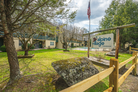 Condo for sale in Gatlinburg Tennessee!  Mountain Vacation Rental - image 14