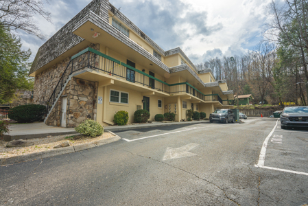 Condo for sale in Gatlinburg Tennessee!  Mountain Vacation Rental - image 19