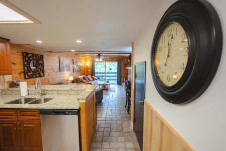 Condo for sale in Gatlinburg Tennessee!  Mountain Vacation Rental - image 29