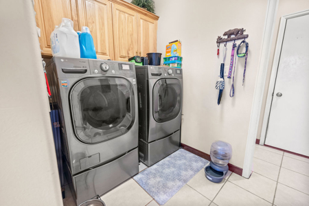 Large home for sale in Craig Colorado - image 15