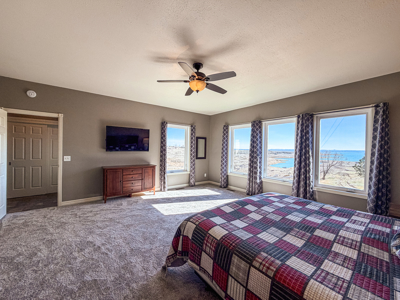 Exceptional Home On Fort Peck Lake With Private Dock - image 33