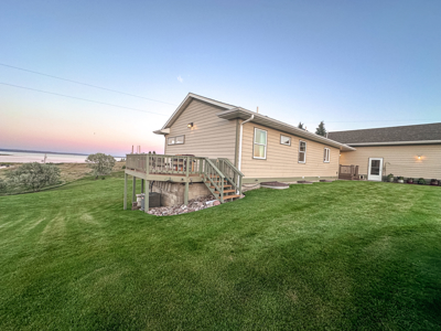 Exceptional Home On Fort Peck Lake With Private Dock - image 50