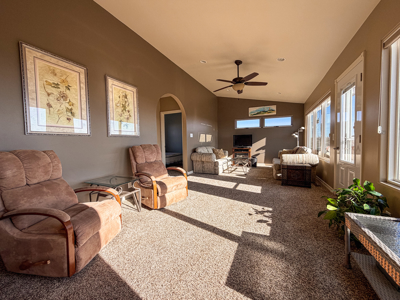 Exceptional Home On Fort Peck Lake With Private Dock - image 15