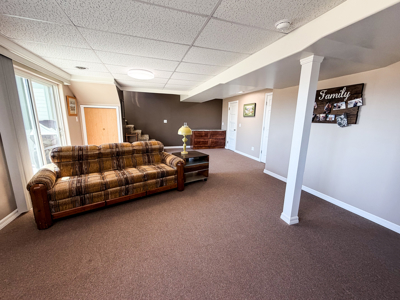 Exceptional Home On Fort Peck Lake With Private Dock - image 41