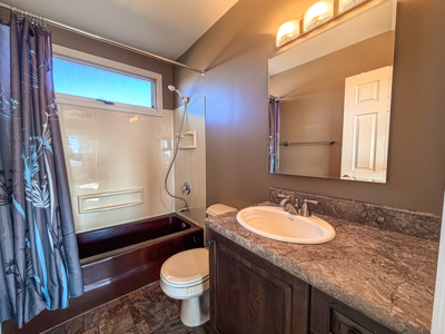 Exceptional Home On Fort Peck Lake With Private Dock - image 21