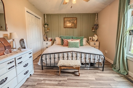 Remodeled 3bd/1bath brick home with shop, excellent neighborhood - image 23