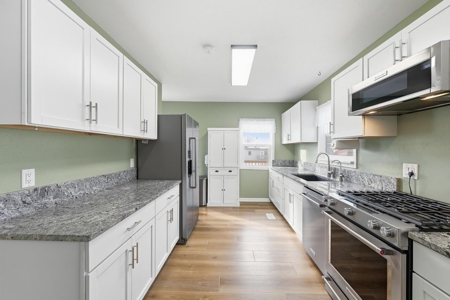 Cottage-Style Home For Sale in Harlan, Iowa - image 14