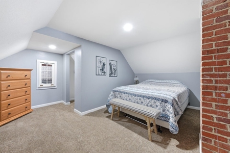 Cottage-Style Home For Sale in Harlan, Iowa - image 32