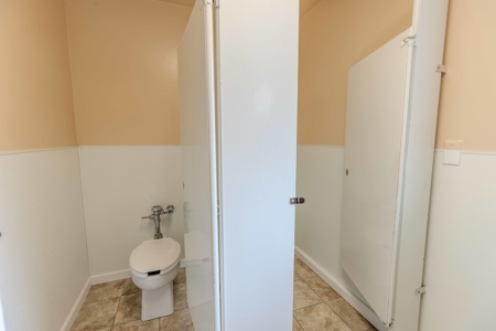 Eastern Oregon Steens Mountain Wilderness Resort - image 17