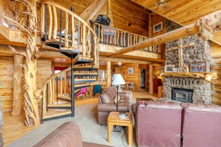 Eastern Oregon Steens Mountain Wilderness Resort - image 4