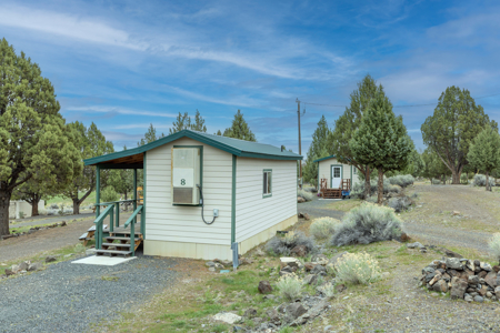 Eastern Oregon Steens Mountain Wilderness Resort - image 7