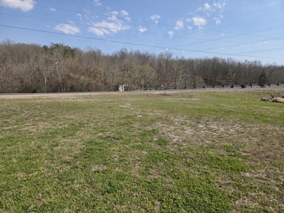 Waynesboro TN 1.29 Acre Garage Office Workshop Homesite For Sale - image 17