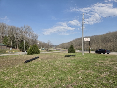 Waynesboro TN 1.29 Acre Garage Office Workshop Homesite For Sale - image 14