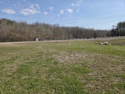 Waynesboro TN 1.29 Acre Garage Office Workshop Homesite For Sale - image 16