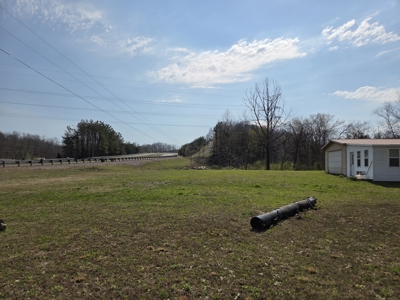 Waynesboro TN 1.29 Acre Garage Office Workshop Homesite For Sale - image 2