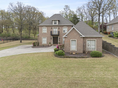 Beautiful Searcy, AR Home For Sale, Golf View Drive in River Oaks - image 1
