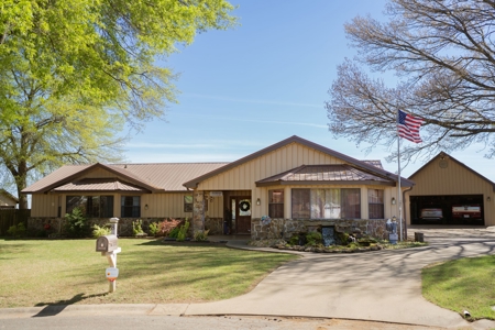 Spacious Home with a 16 X 20 Wired Shop in Searcy AR - image 1