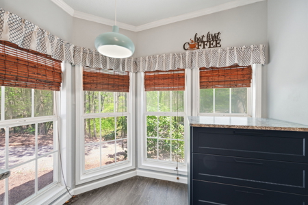 Private Home with Creek + Additional Buildable Lot Available - image 15